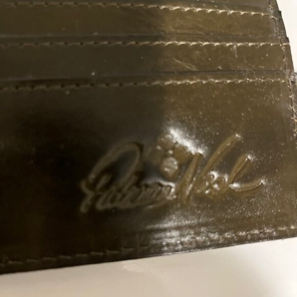 Patricia Nash tooled leather wallet. - Picture 3 of 5